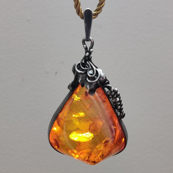 Stunning Genuine Baltic Amber Pendant Art Nouveau style Sterling Silver 925 - Picture 7 of 16